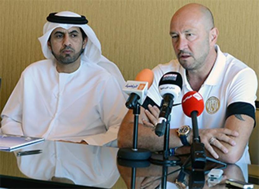 Nel 2013 diventa l&#39;allenatore dell&#39;Al-Jazira Club di Abu Dhabi